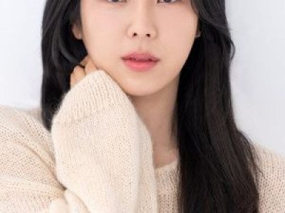 예원 엔터세븐과 전속 계약 후 첫 프로필 공개