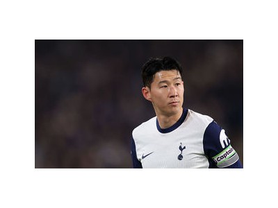 손흥민 결승전 출전 여부로 토트넘 팬들 떨어져