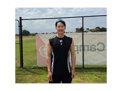 롯데에서 데려온 투수 군 복무 후 10승 기록