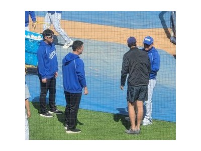 삼성 라이온즈 훈련장에 갑작스럽게 나타난 이모저모